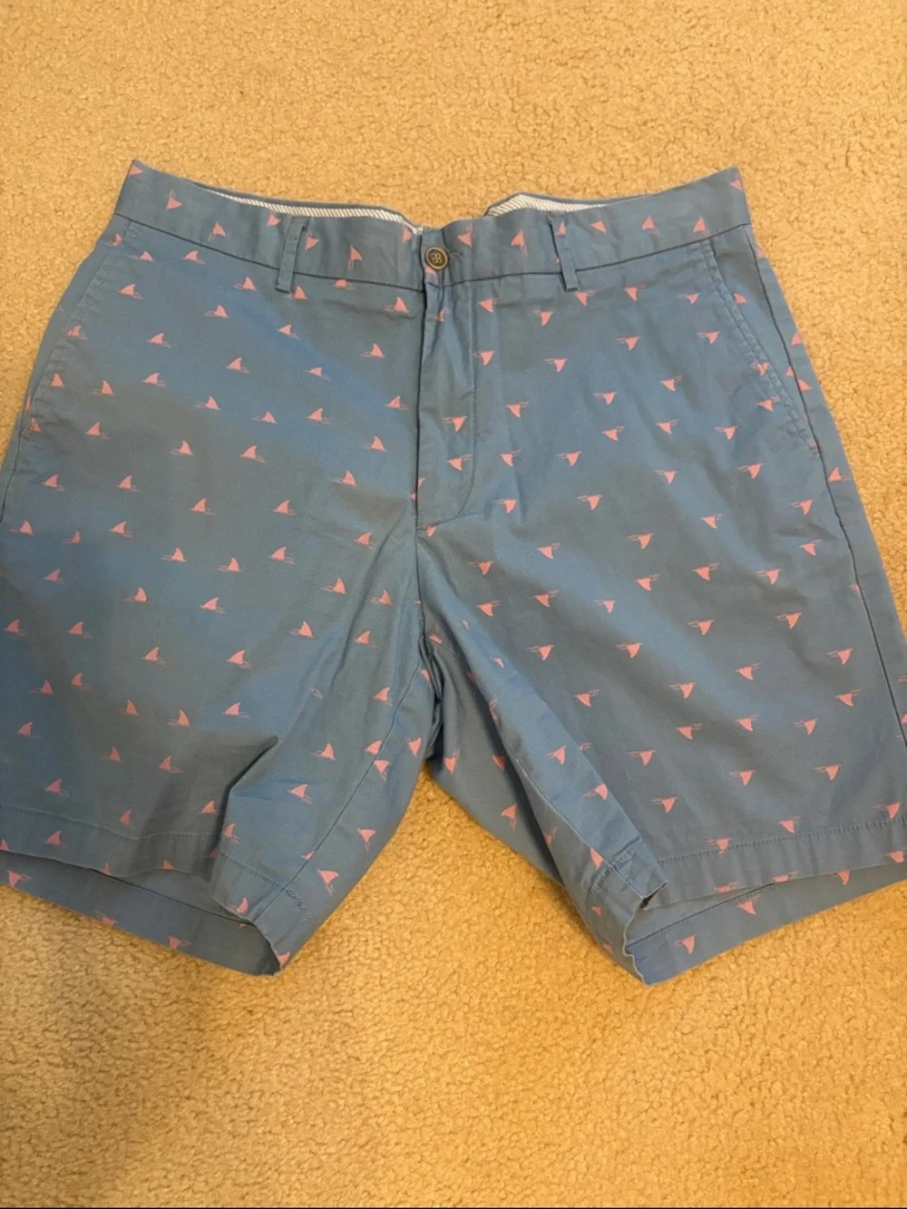 PETER MILLAR SHARK FIN SHORTS - size 34